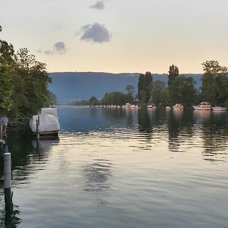 公寓 Casa Jean-jacques Rousseau 比尔